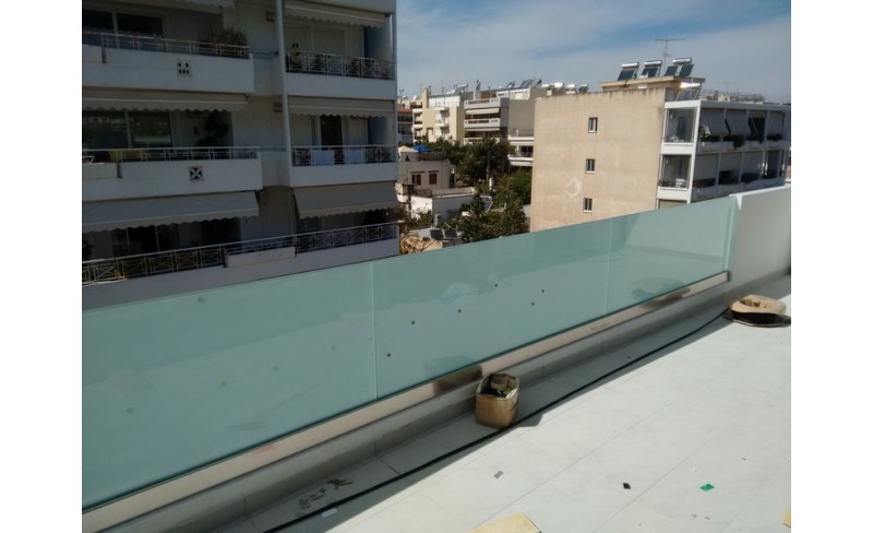 ΓΥΑΛΙΝΑ ΚΑΓΚΕΛΑ 19 ΓΥΑΛΙΝΑ ΚΑΓΚΕΛΑ