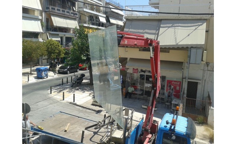γυαλινες βιτρινες καταστηματων αιγαλεω αχαρναι μενιδι τιμες τιμη ..